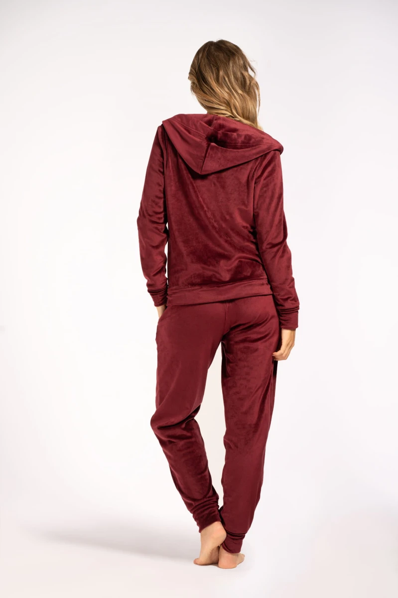 maja-bordo-1.jpg