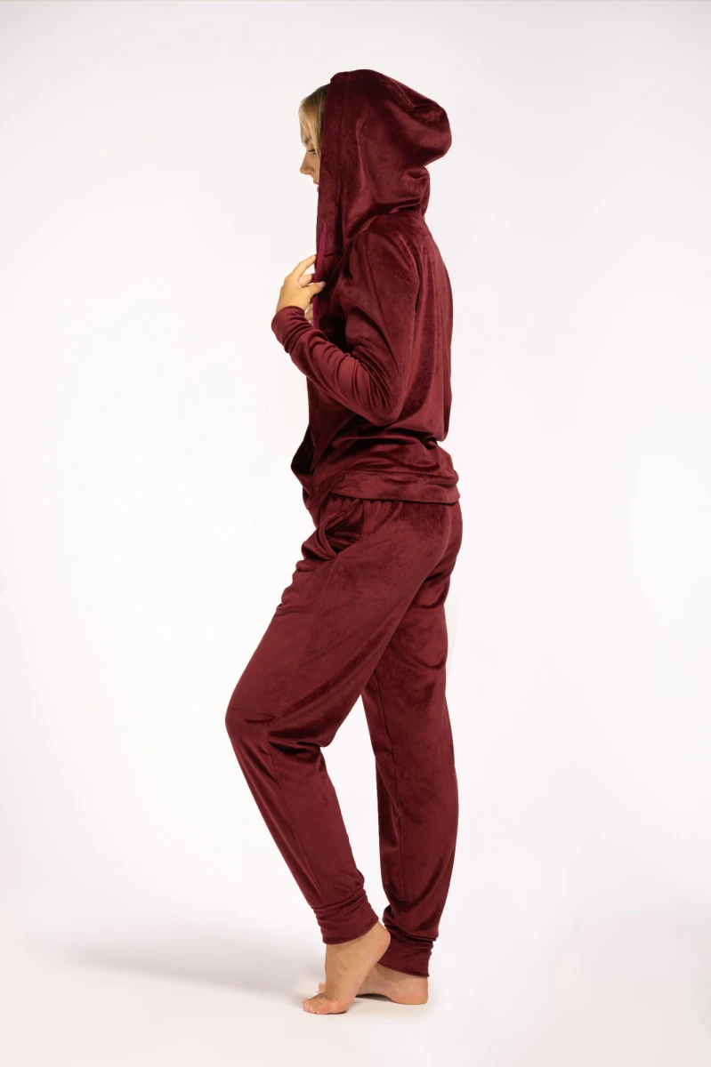 maja-bordo-2.jpg